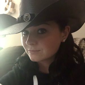 Meet your Posher, Jocelyn